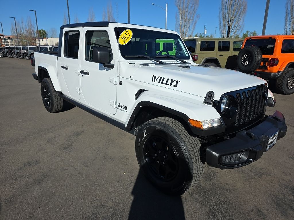 2022 Jeep Gladiator Sport