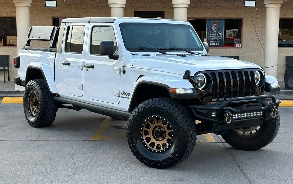 2021 Jeep Gladiator Sport