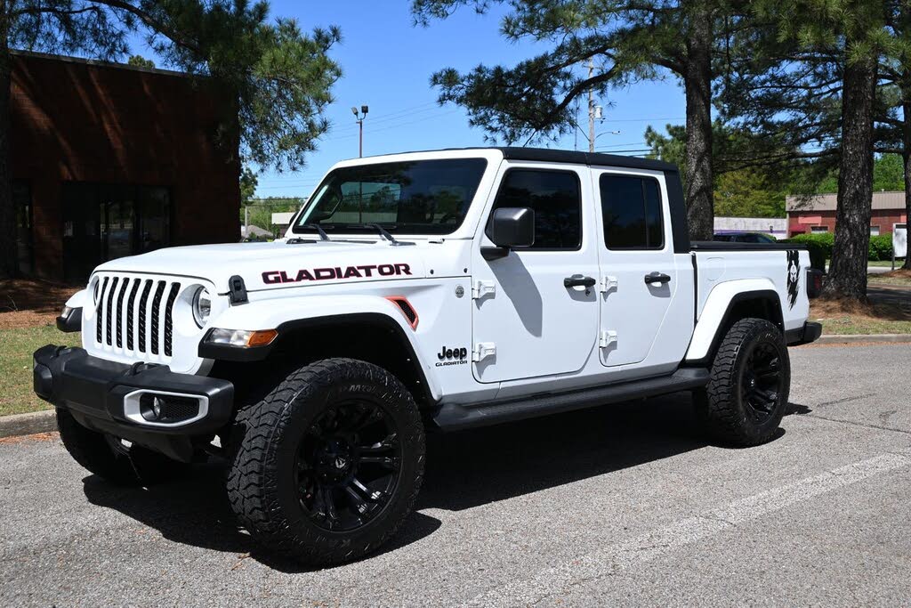 2021 Jeep Gladiator Sport