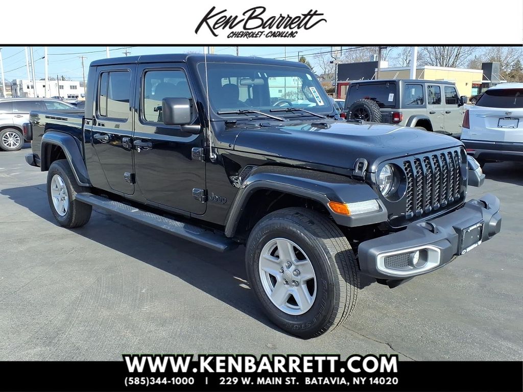 2022 Jeep Gladiator Willys
