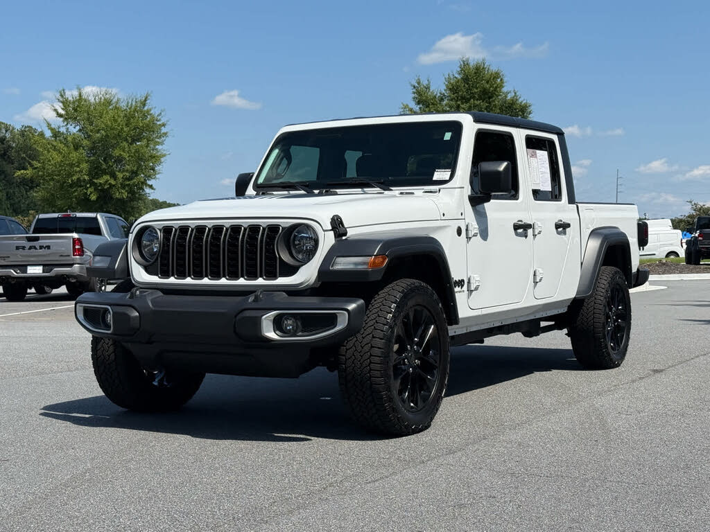 2024 Jeep Gladiator Willys
