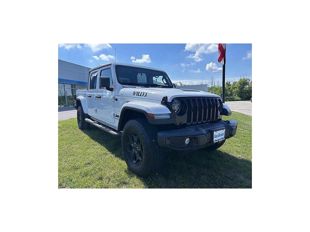 2022 Jeep Gladiator Sport