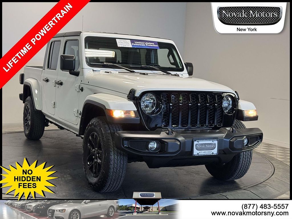 2022 Jeep Gladiator Willys