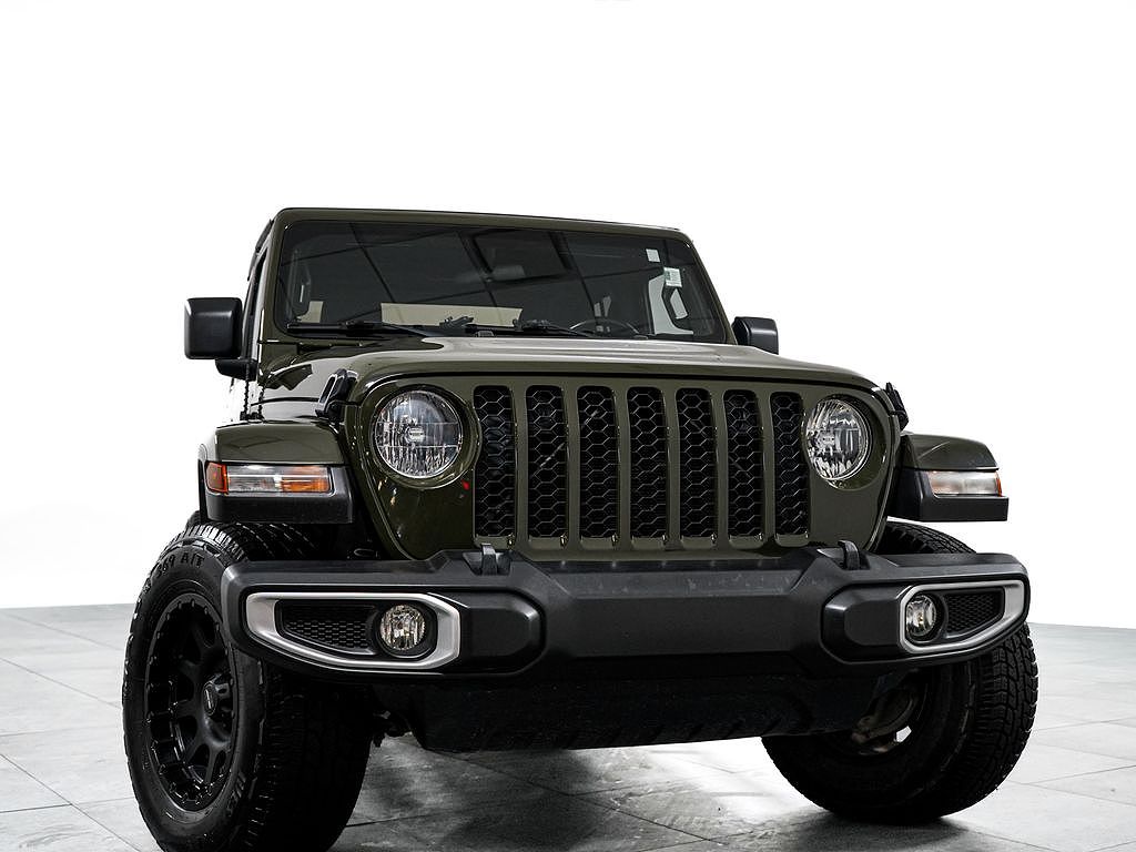 2022 Jeep Gladiator Sport S