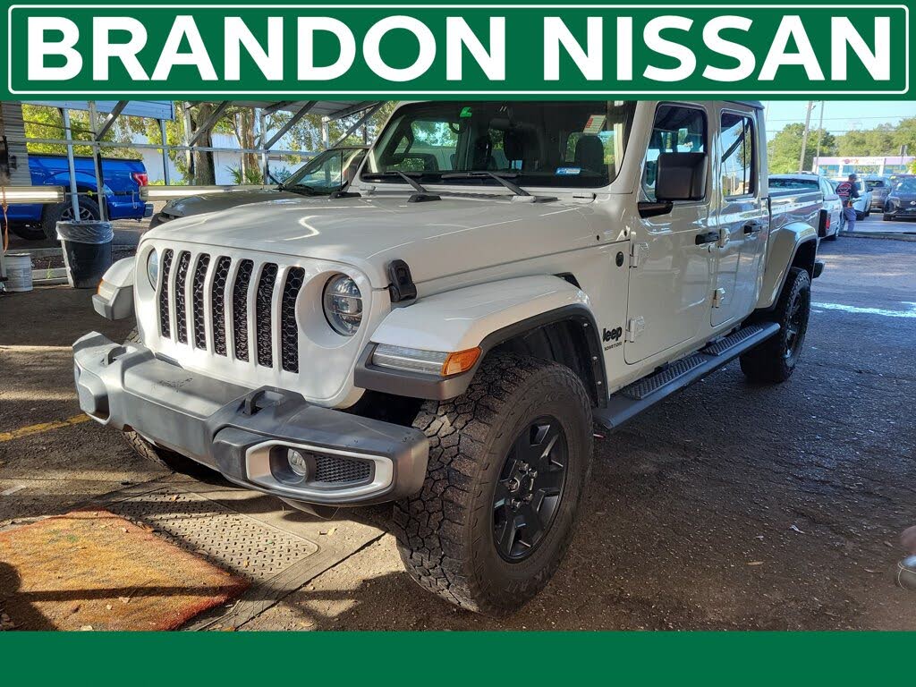 2022 Jeep Gladiator Willys Sport