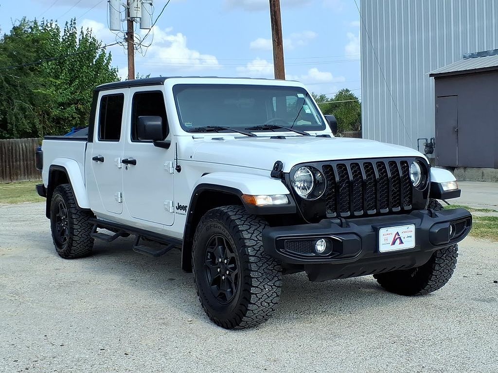 2023 Jeep Gladiator Sport