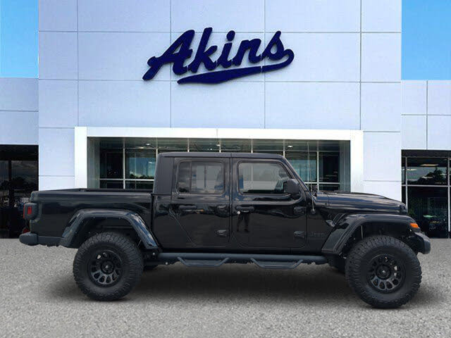 2022 Jeep Gladiator Willys Sport