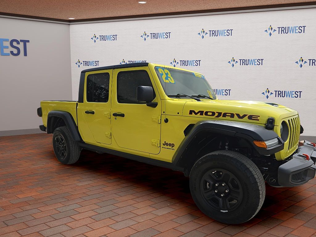 2023 Jeep Gladiator