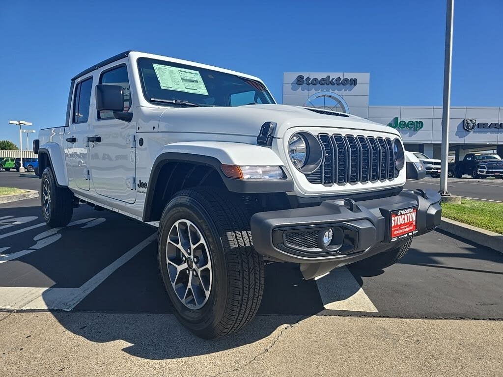 2025 Jeep Gladiator Willys