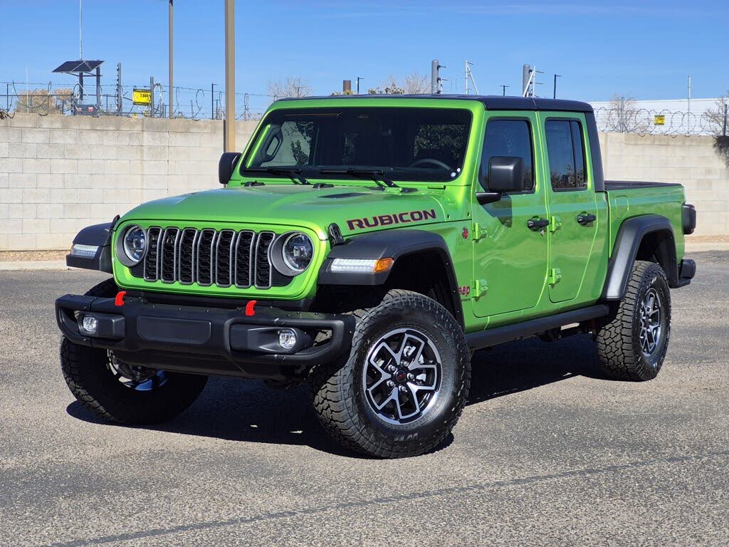 2026 Jeep Gladiator Shadow Ops
