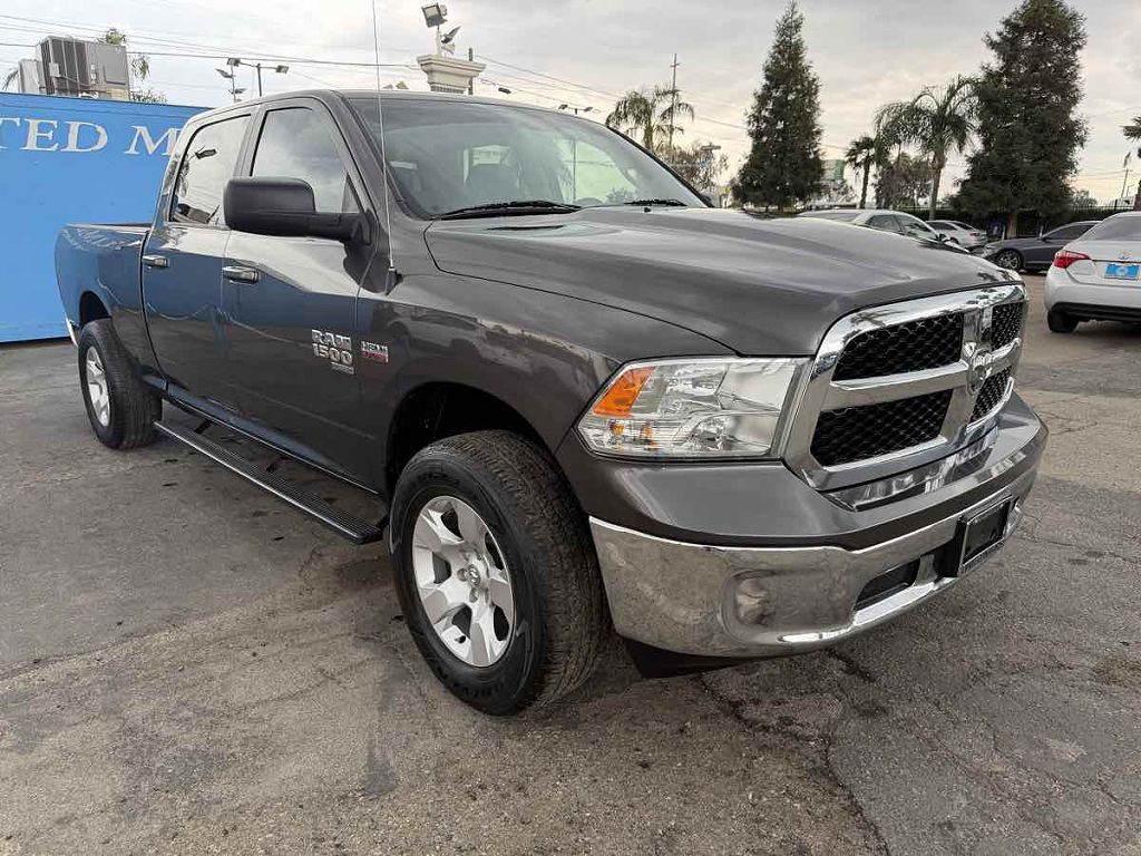 2019 Ram 1500 Classic SLT