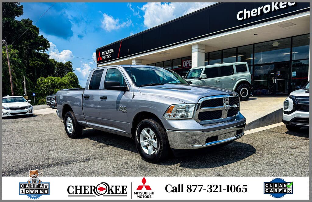 2024 Ram 1500 Classic SLT Fleet
