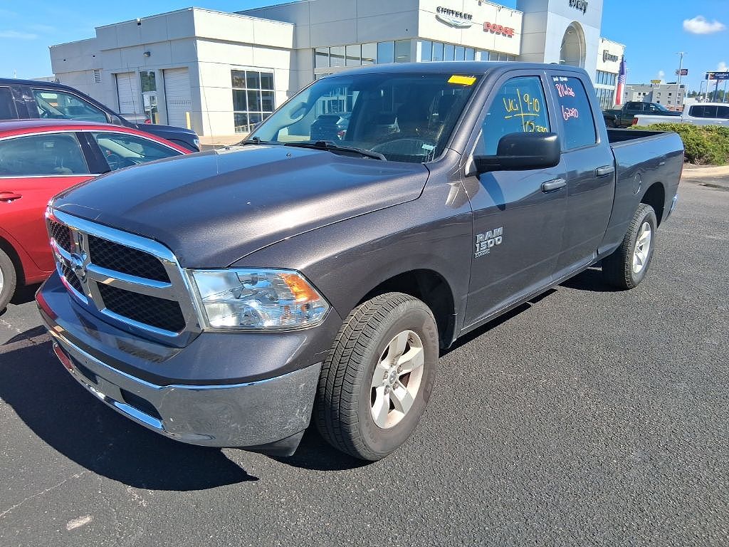2024 Ram 1500 Classic SLT Fleet