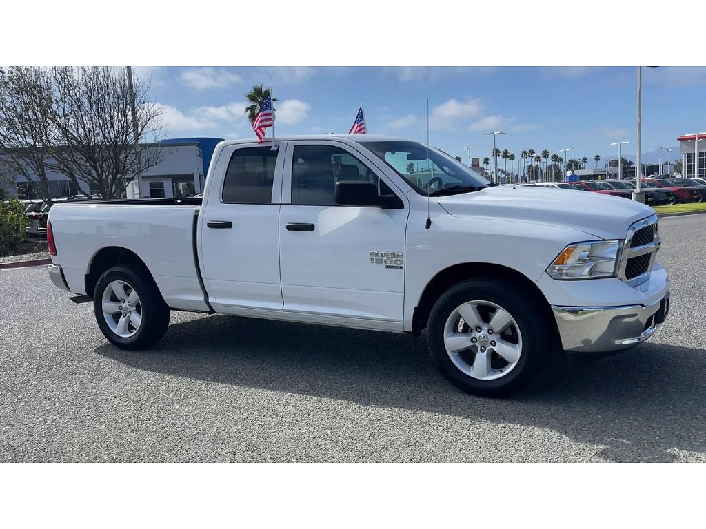 2024 Ram 1500 Classic SLT Fleet