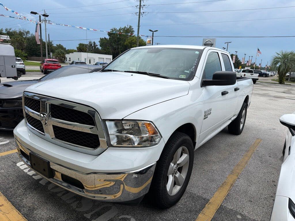 2024 Ram 1500 Classic SLT
