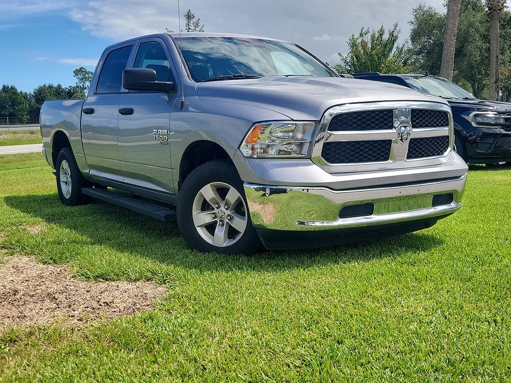 2022 Ram 1500 Classic SLT