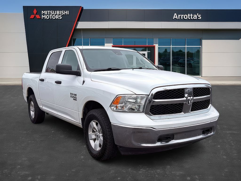 2022 Ram 1500 Classic SLT Fleet