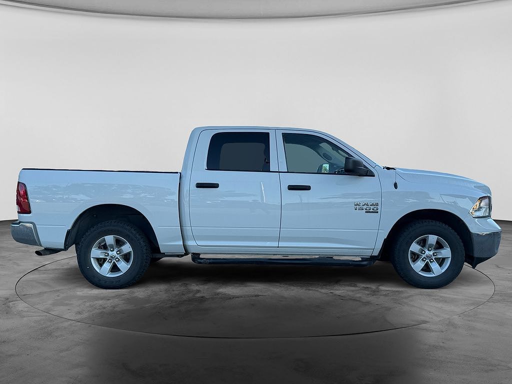 2022 Ram 1500 Classic SLT