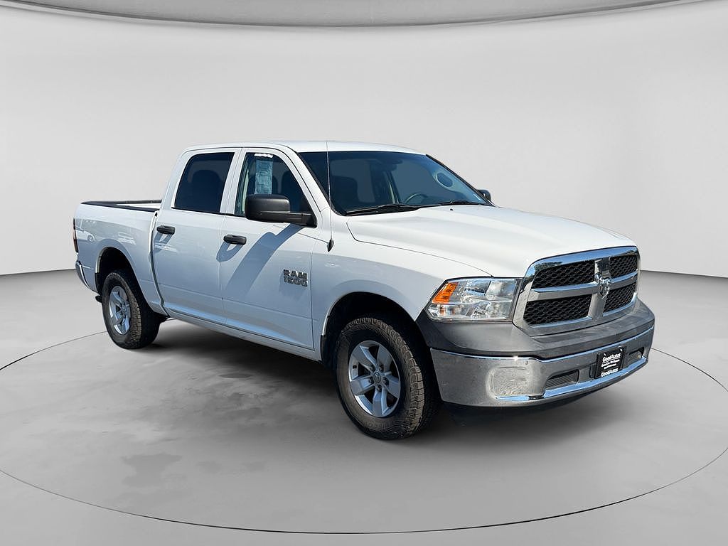 2022 Ram 1500 Classic SLT