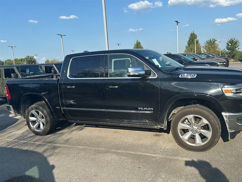 2020 RAM 1500 Limited Crew Cab 4x4 5'7' Box