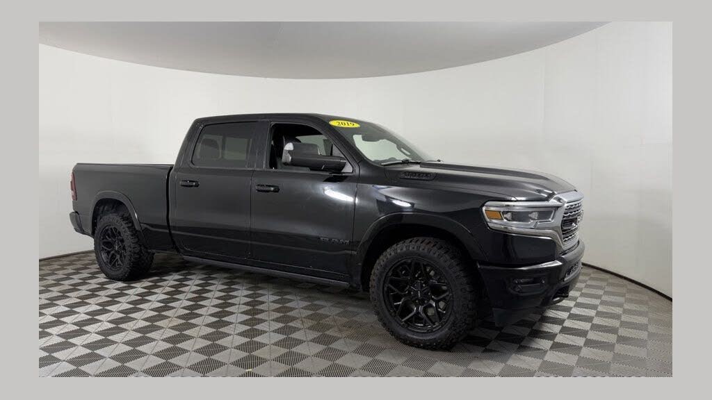 2019 Limited in Black, 60,898 miles for sale in Midland, MI