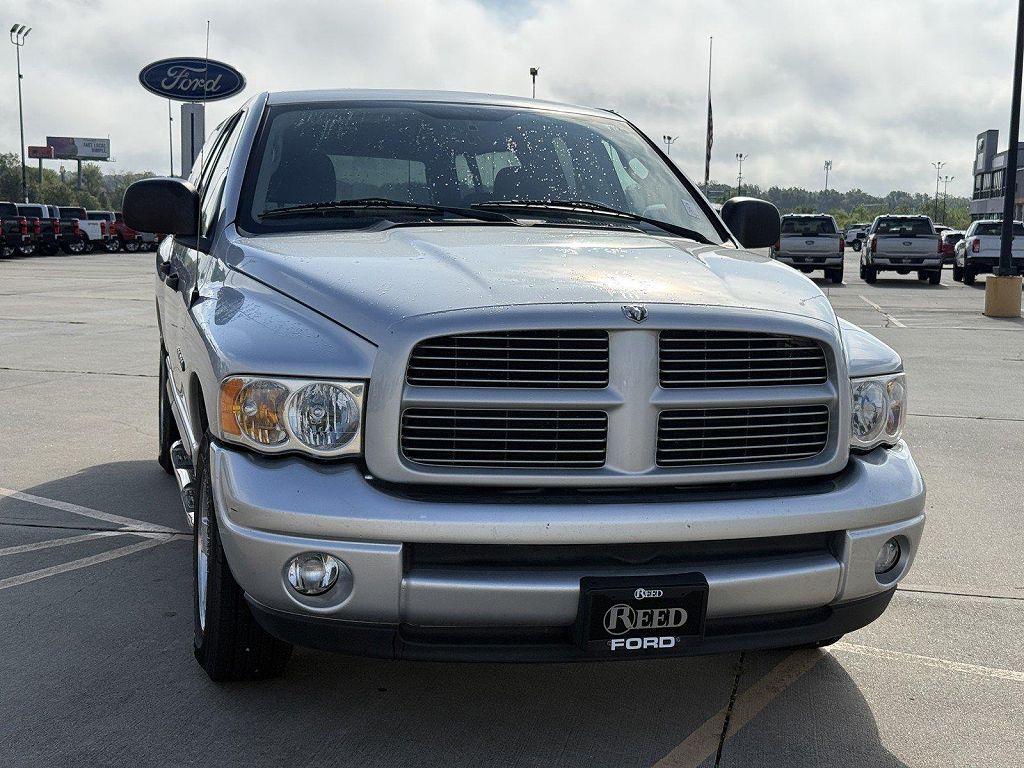 2004 Dodge Ram Pickup 1500 SLT