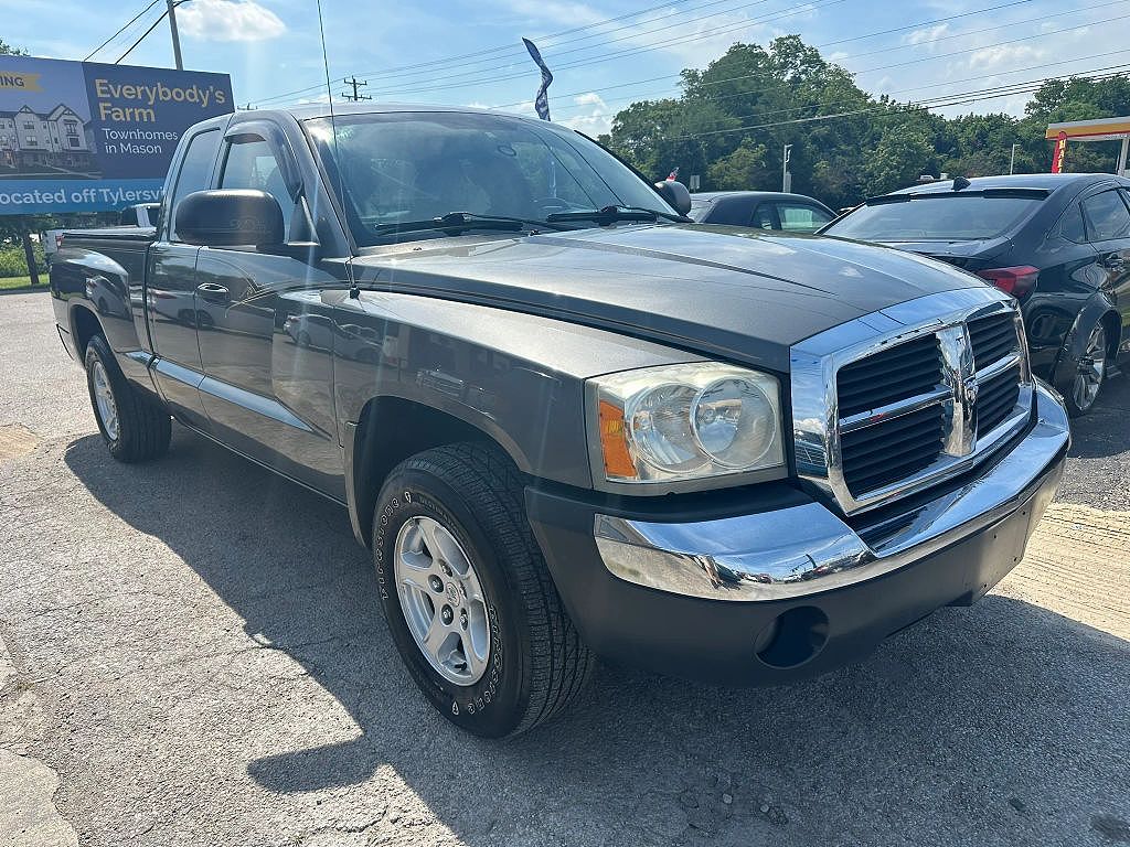 2005 Dodge Dakota SLT