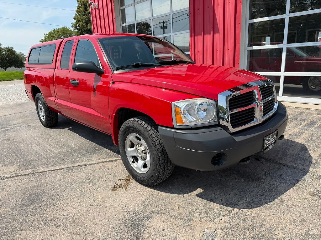 2005 Dodge Dakota ST
