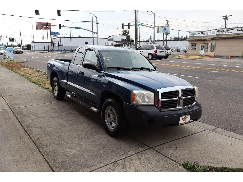 2005 Dodge Dakota ST