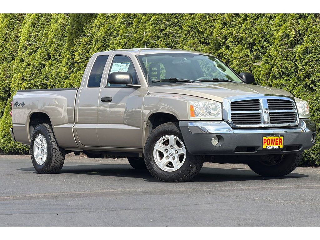 2005 Dodge Dakota SLT