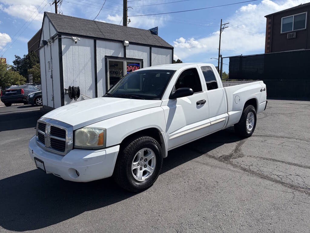 2005 Dodge Dakota SLT