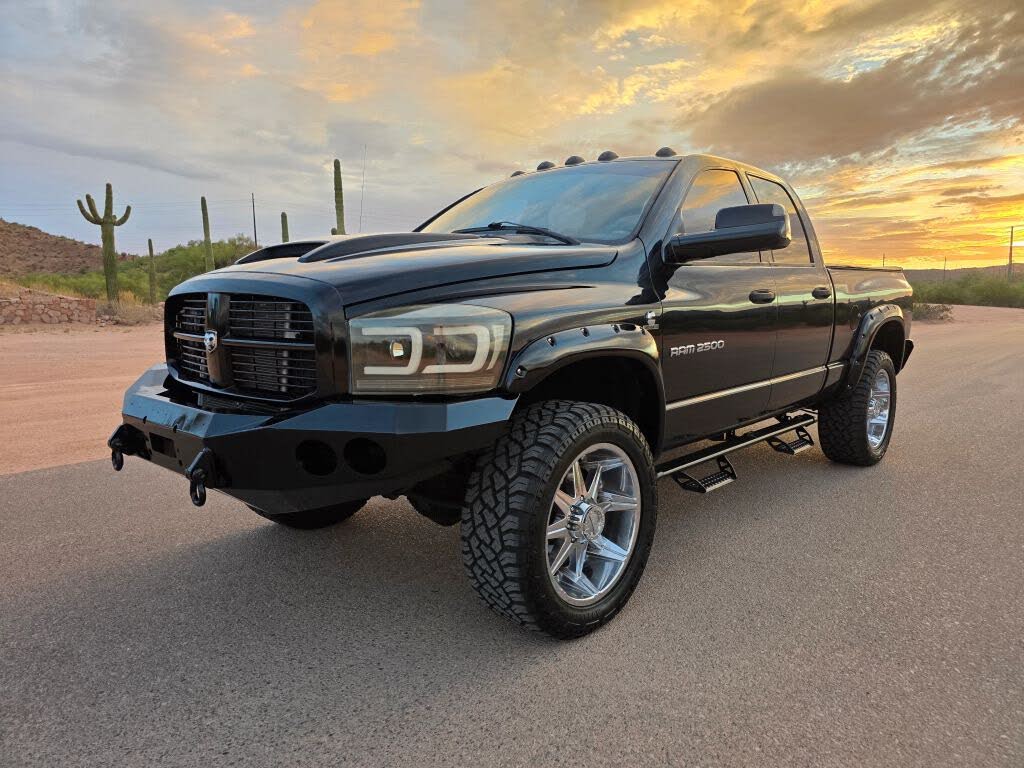2006 Dodge Ram Pickup 2500 Laramie