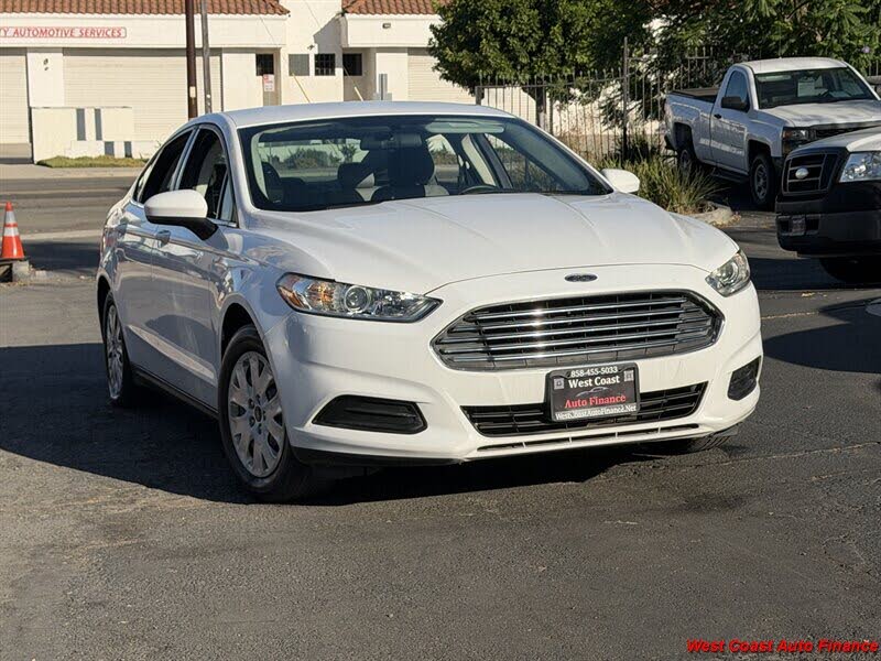 2014 Ford Fusion S
