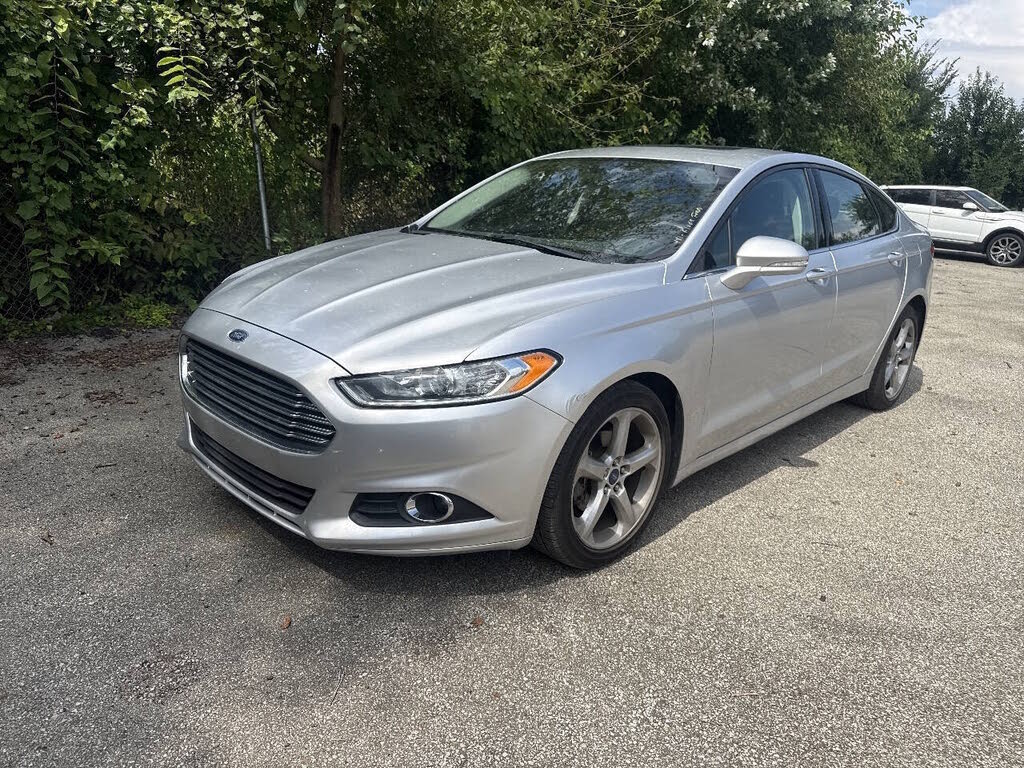 2015 Ford Fusion SE