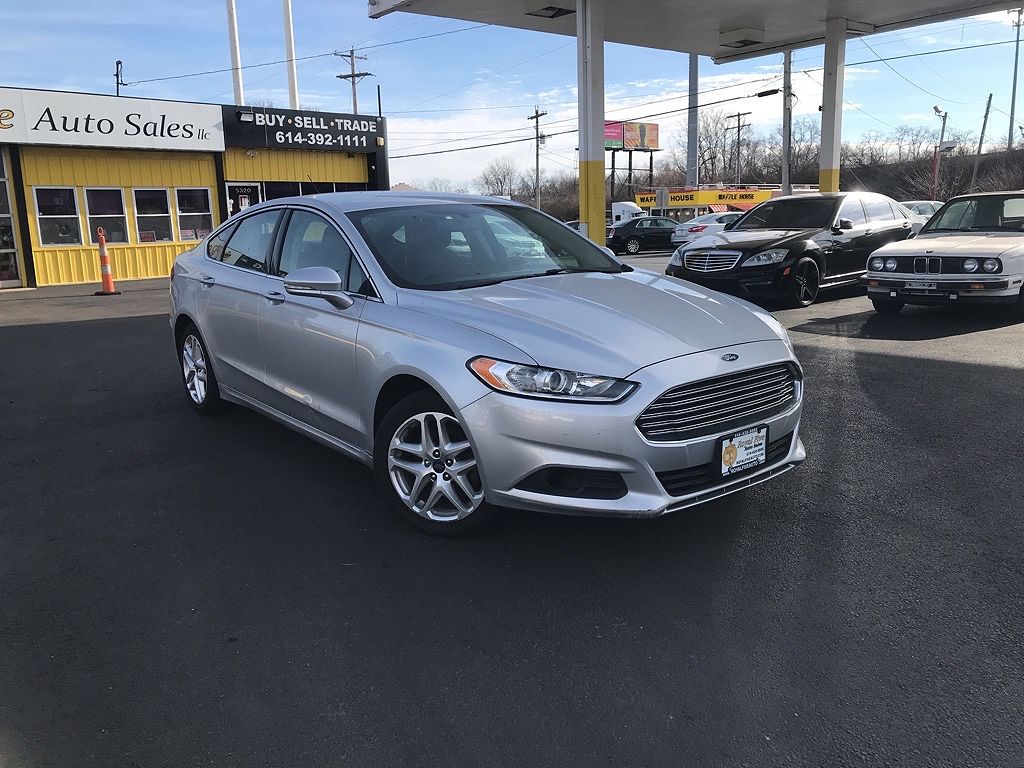 2016 Ford Fusion SE