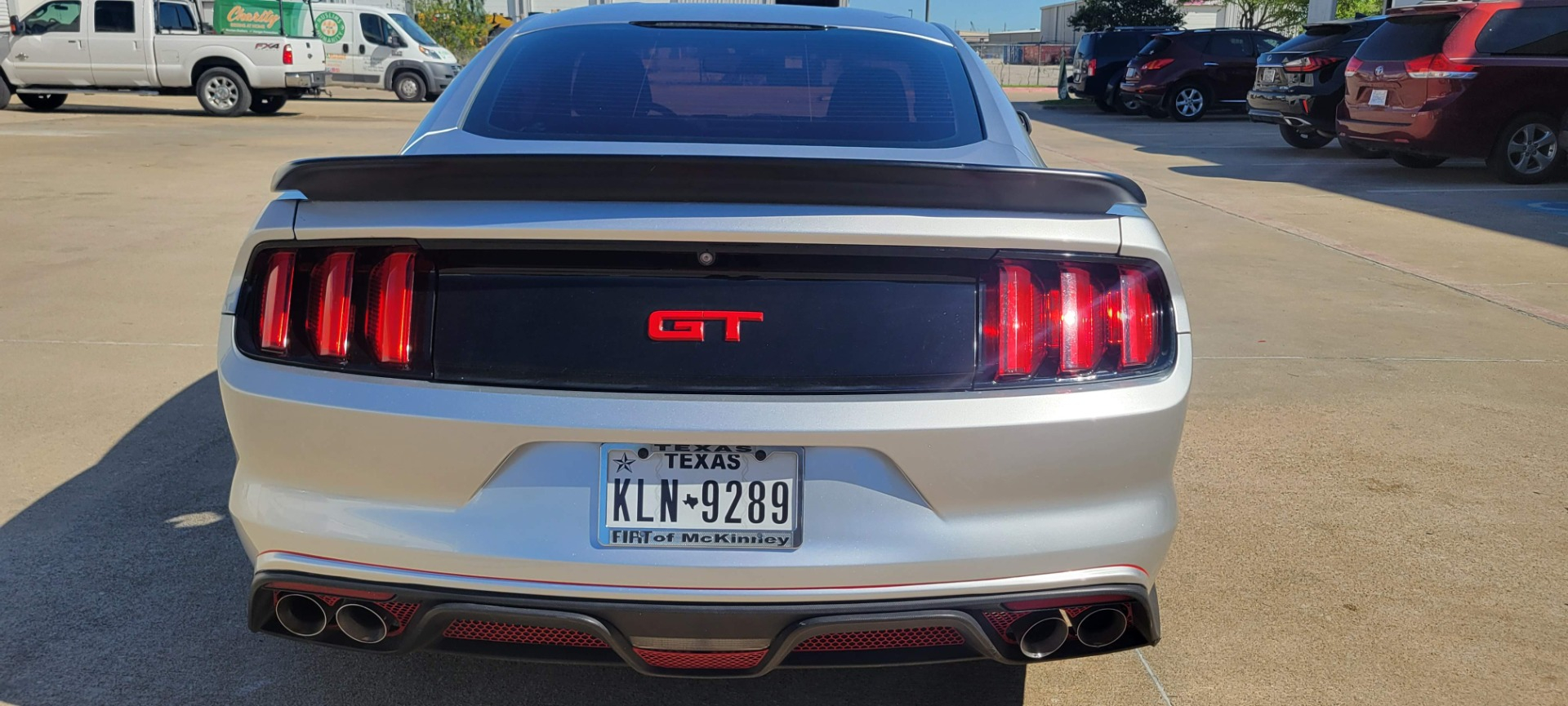 2015 Ford Mustang - 21