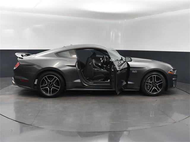 2019 Ford Mustang - 27