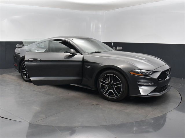 2019 Ford Mustang - 28