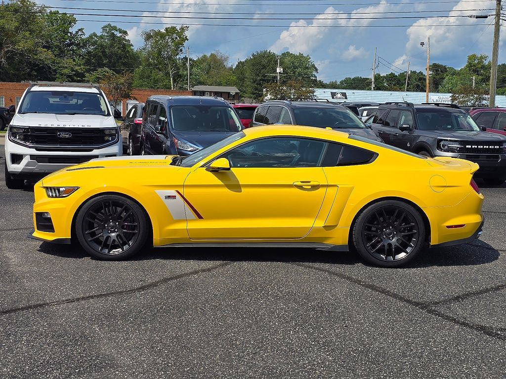 2017 Ford Mustang GT Premium