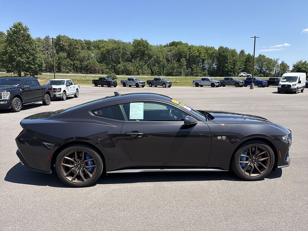 2024 Ford Mustang GT Premium