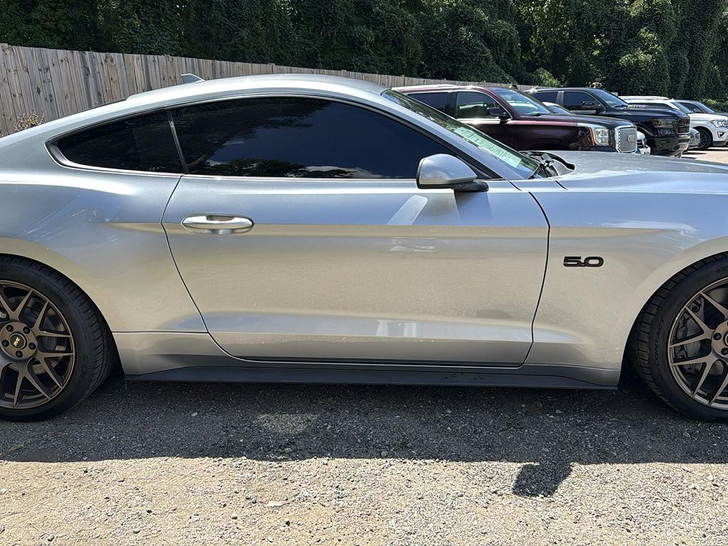 2021 Ford Mustang GT