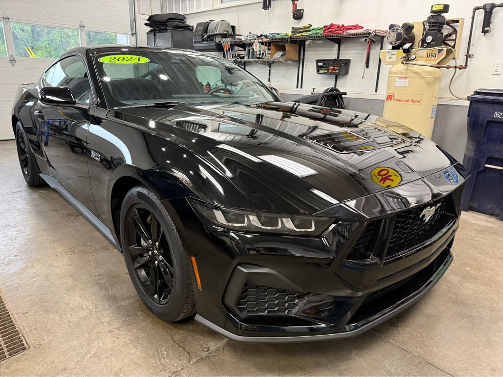 2024 Ford Mustang GT Premium