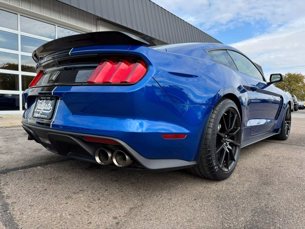 Vehicle Image 6 of 120 for 2018 Ford Shelby GT350