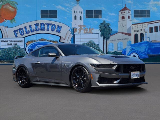 2024 Ford Mustang Dark Horse