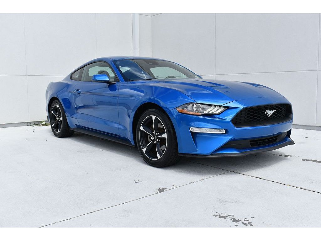 2021 Ford Mustang EcoBoost