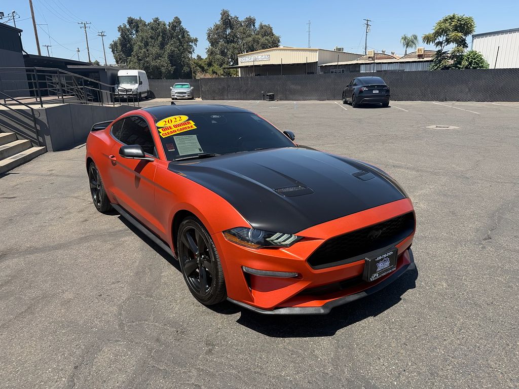 2022 Ford Mustang EcoBoost