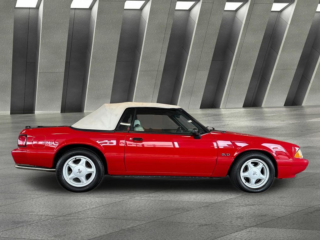 1993 Ford Mustang LX 5.0