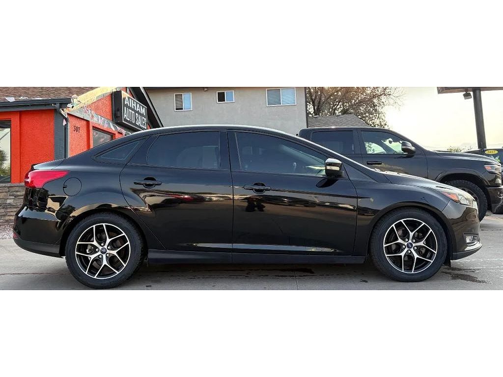2017 Ford Focus SEL