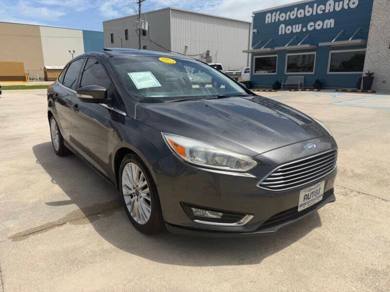 2017 Ford Focus Titanium