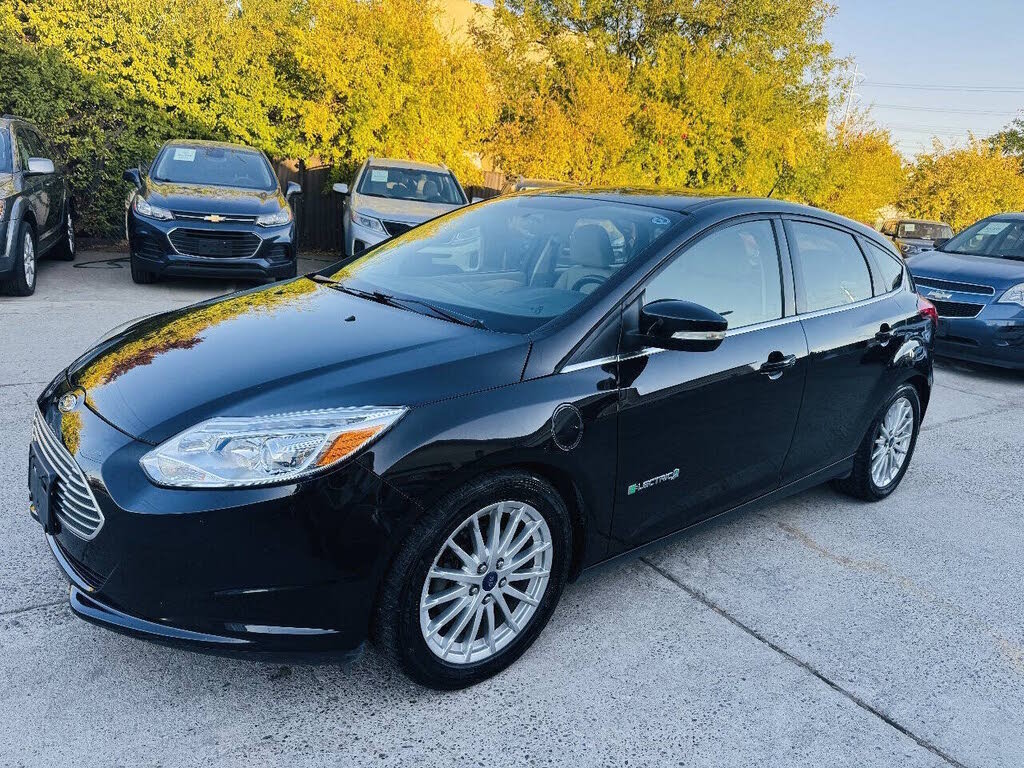 2015 Ford Focus photo 1